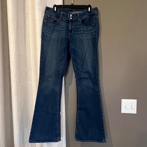 American Eagle Women's Artist Jeans, Western, Flare, Size 10 Long - Picture 1 of 13